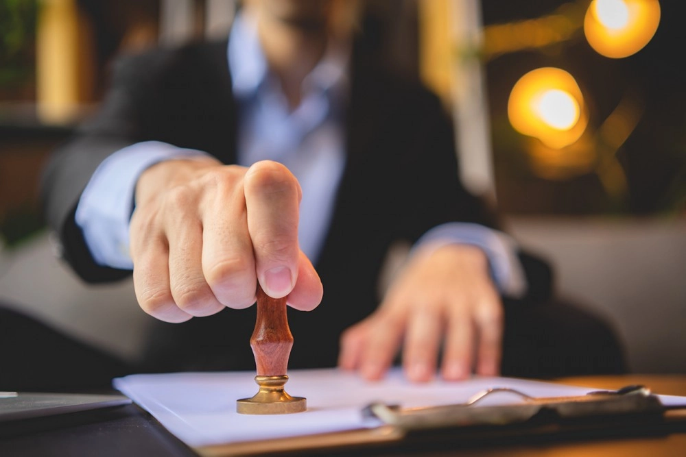 What to Know Before Signing a Contract